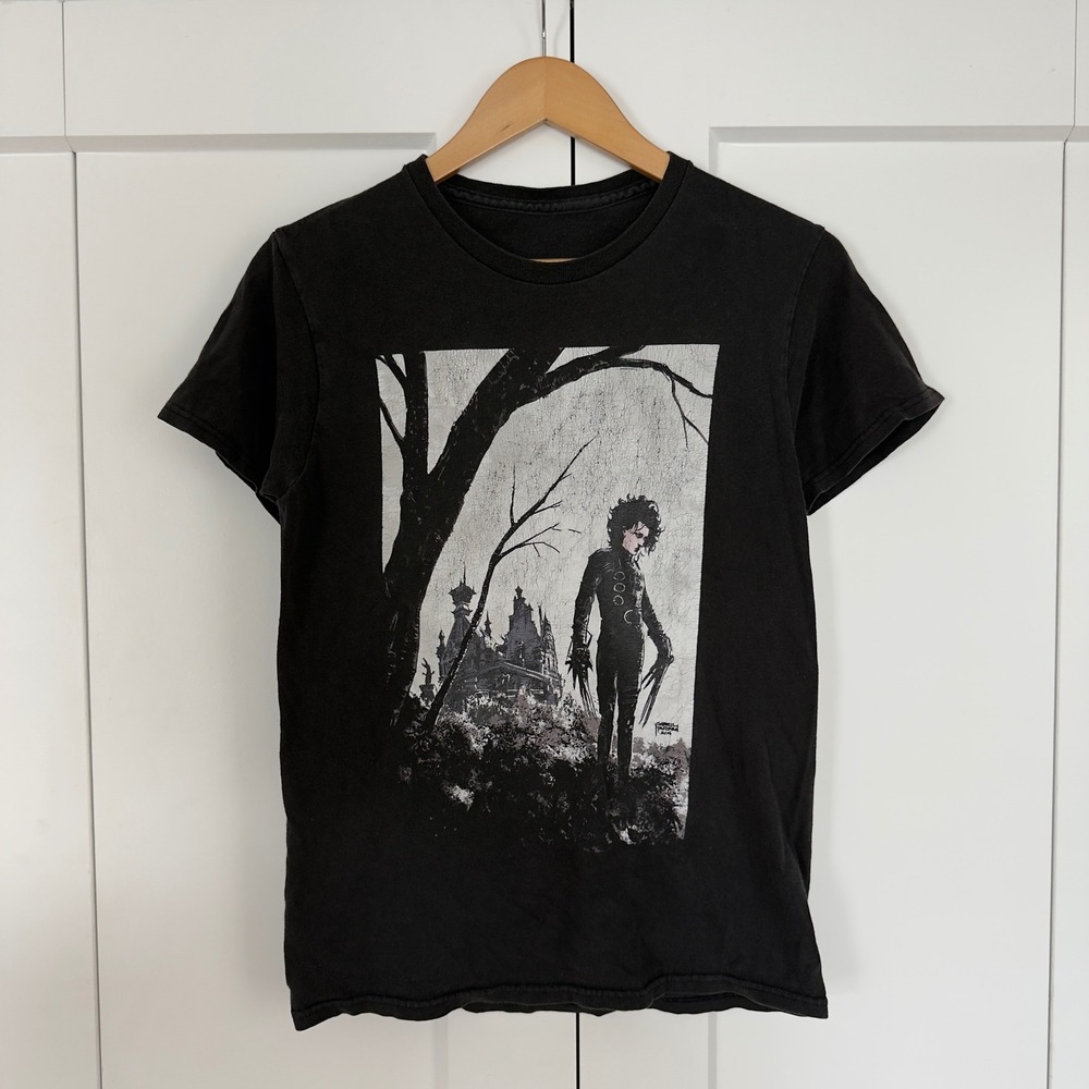 Unisex Gabriel Hardman Edward Scissorhands T-Shirt Size S Black Graphic Tee